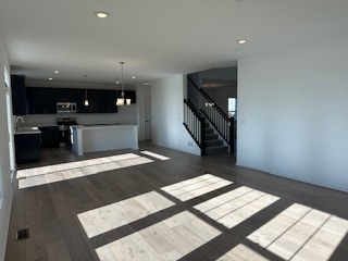 168 Piper Glen Avenue, Oswego, IL 60543