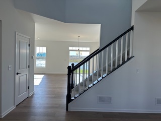 168 Piper Glen Avenue, Oswego, IL 60543