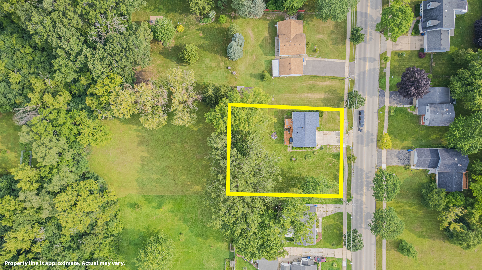 1048 Belle Plaine Avenue, Gurnee, IL 60031
