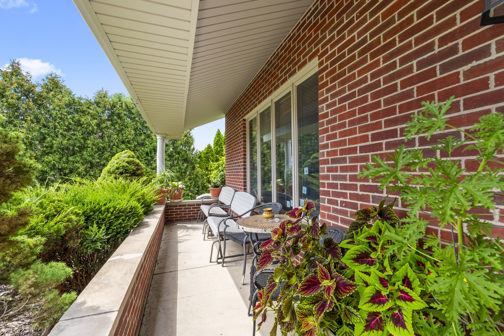8036 Highfield Court, Tinley Park, IL 60487
