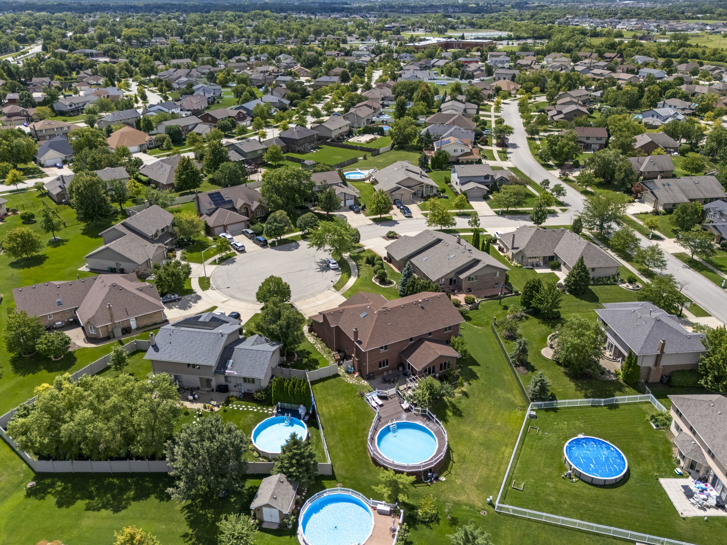 8036 Highfield Court, Tinley Park, IL 60487