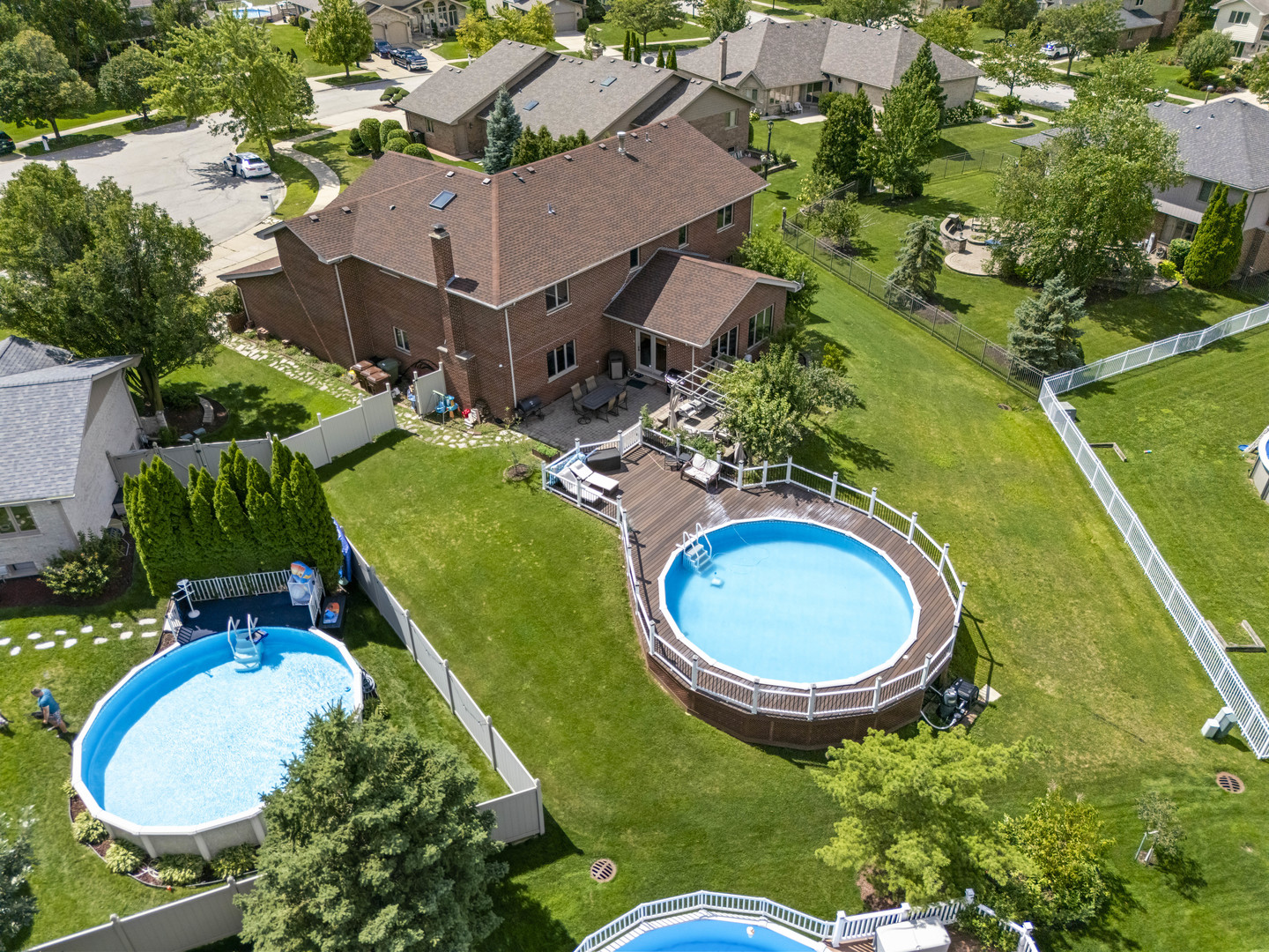 8036 Highfield Court, Tinley Park, IL 60487