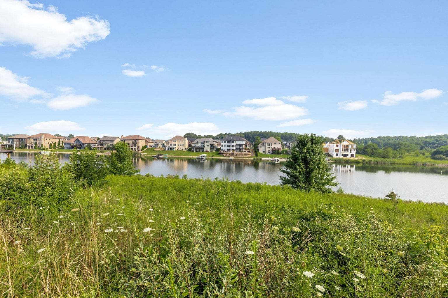 8160 Lakeview Court, Winfield, IN 46307