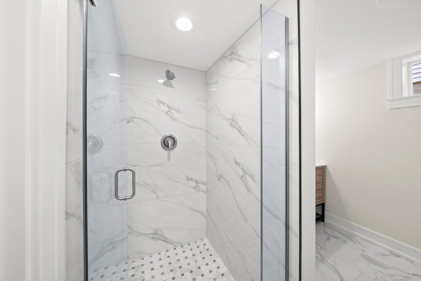 5246 S New England Avenue, Chicago, IL 60638