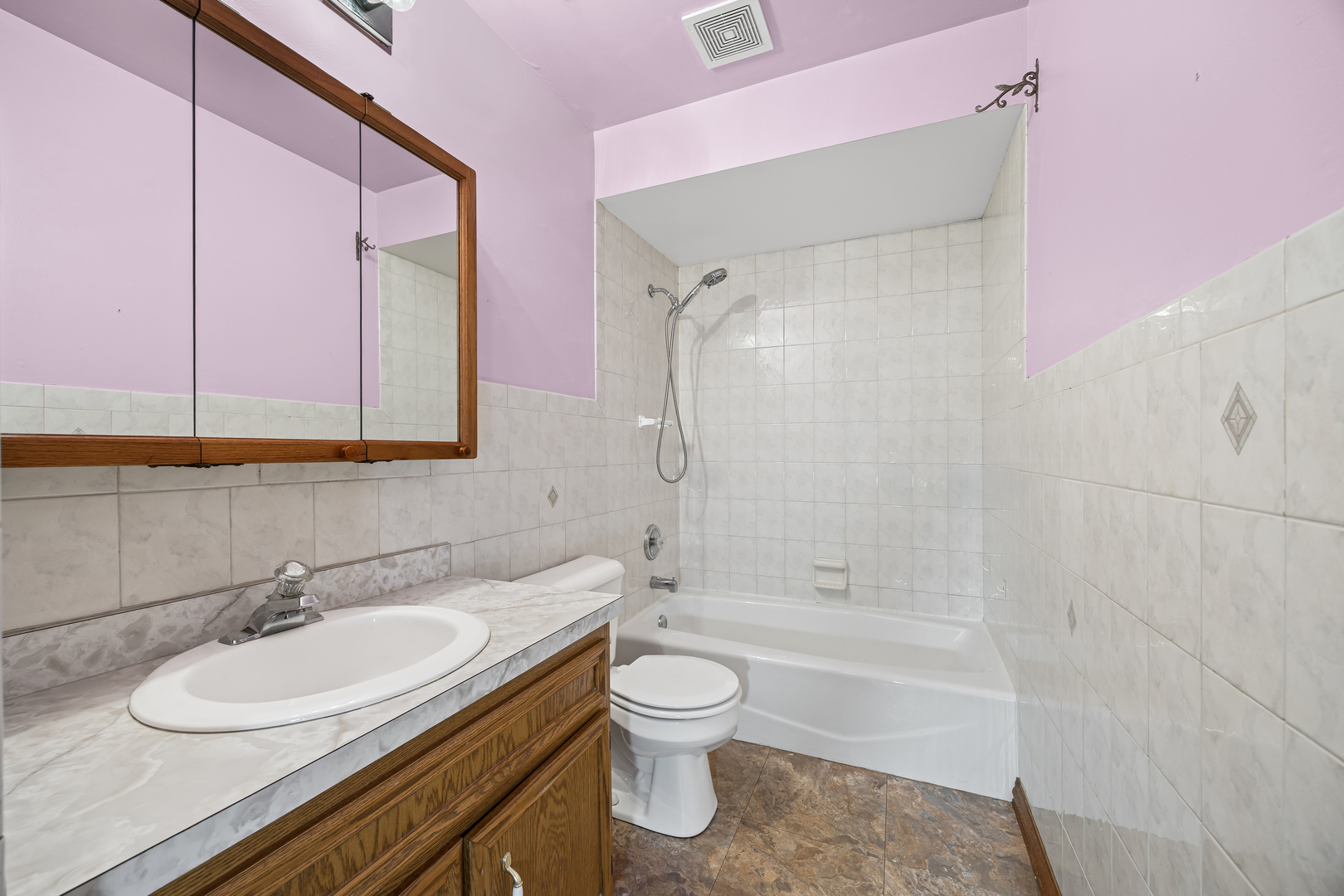 15311 Creekside Drive, Oak Forest, IL 60452
