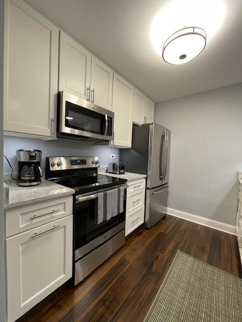 509 AURORA Avenue #308, Naperville, IL 60540