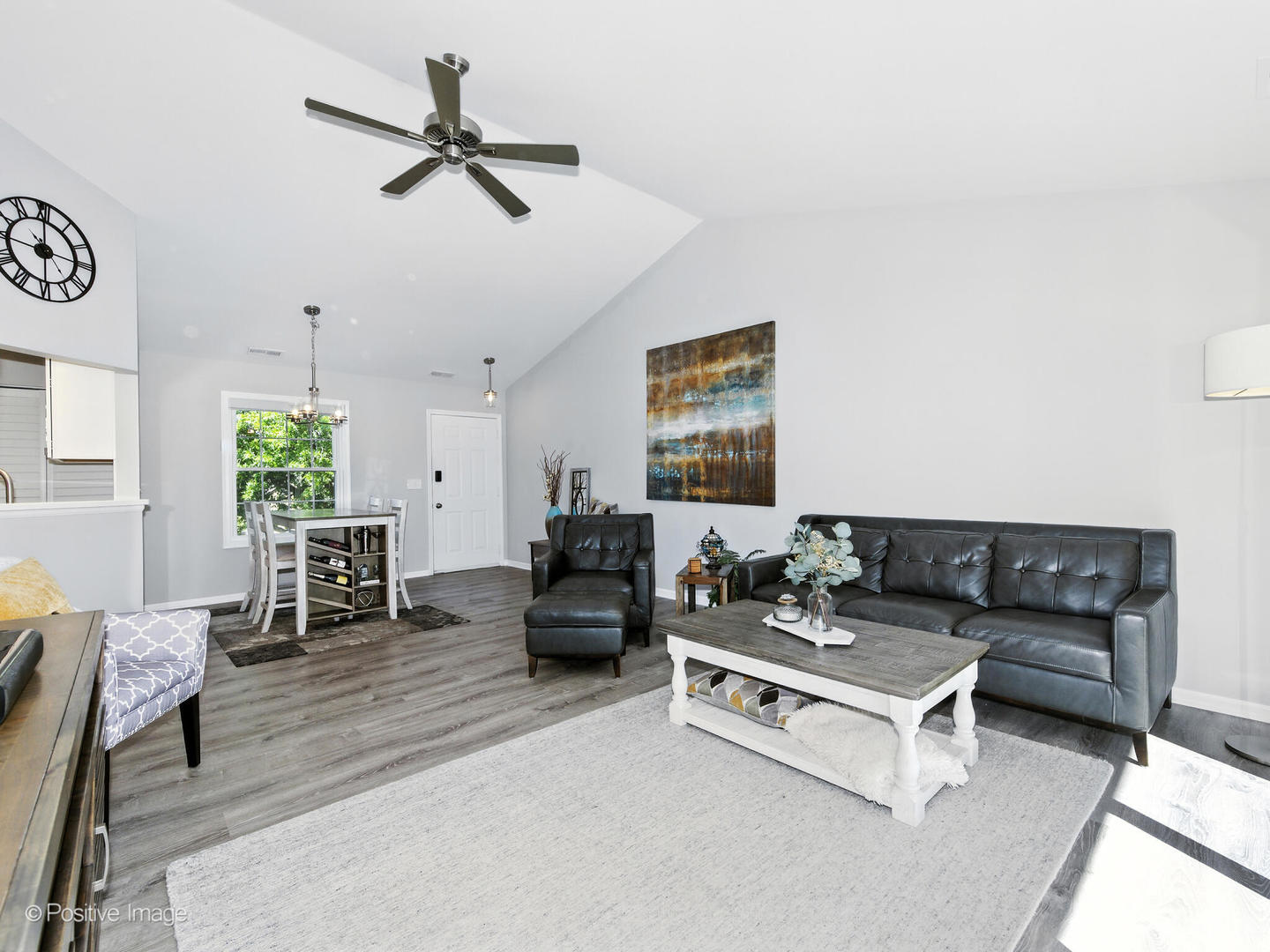 383 Sandhurst Circle #4, Glen Ellyn, IL 60137