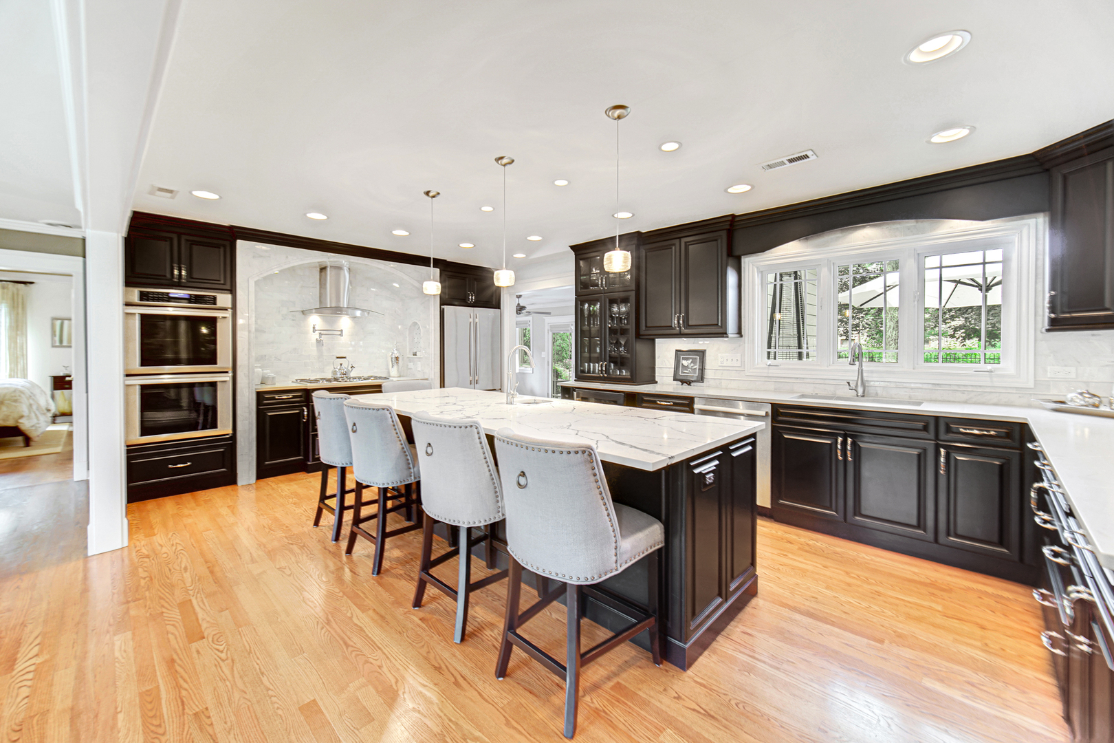 12332 S Richard Avenue, Palos Heights, IL 60463