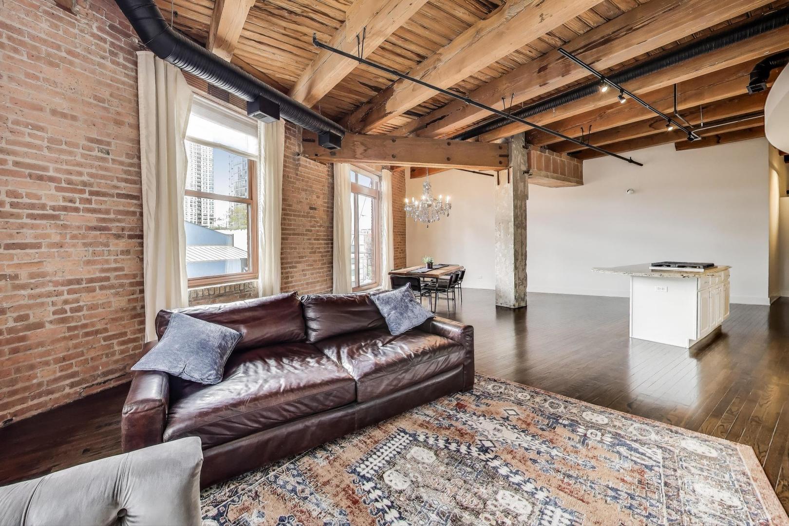 360 W Illinois Street #503, Chicago, IL 60654