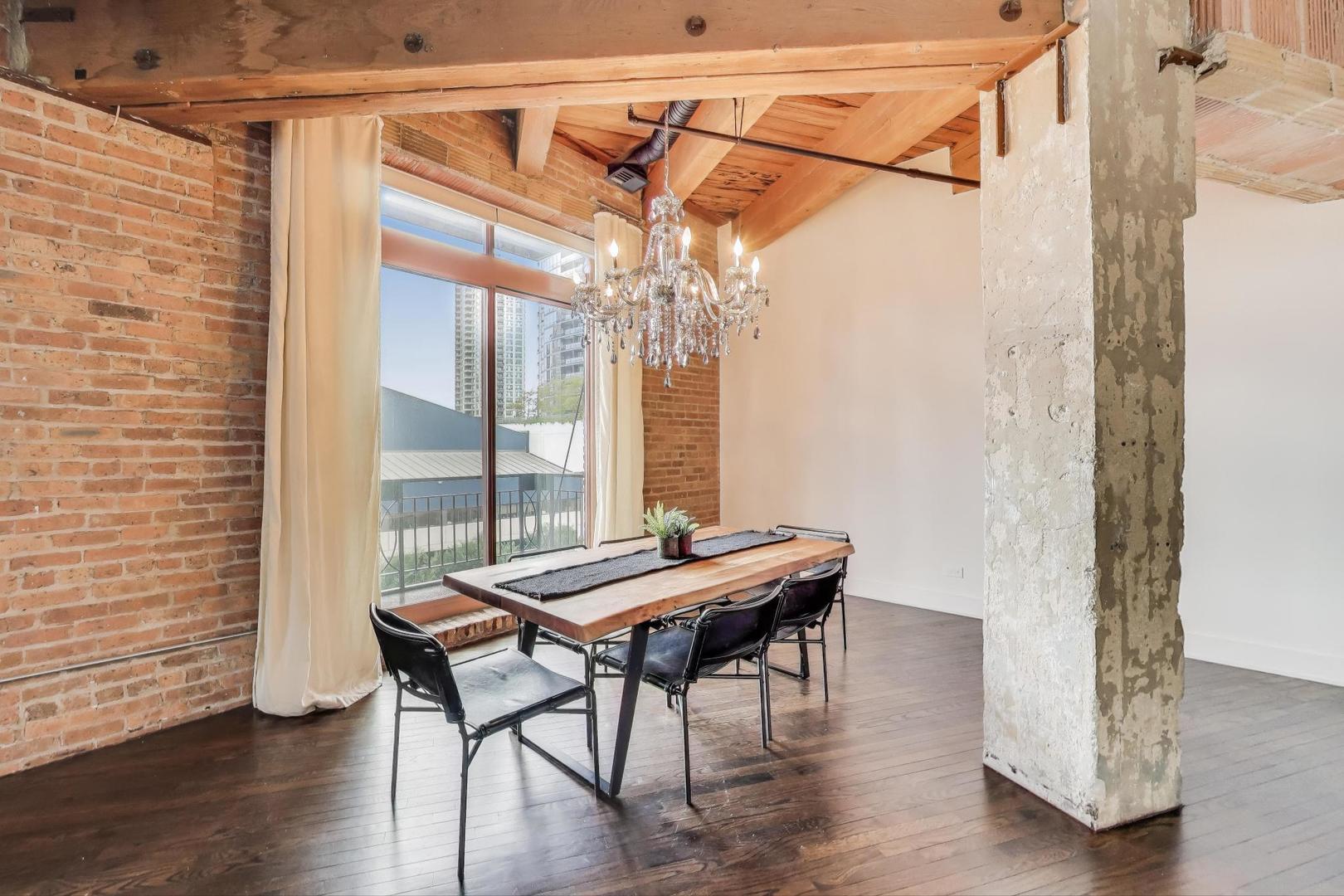 360 W Illinois Street #503, Chicago, IL 60654
