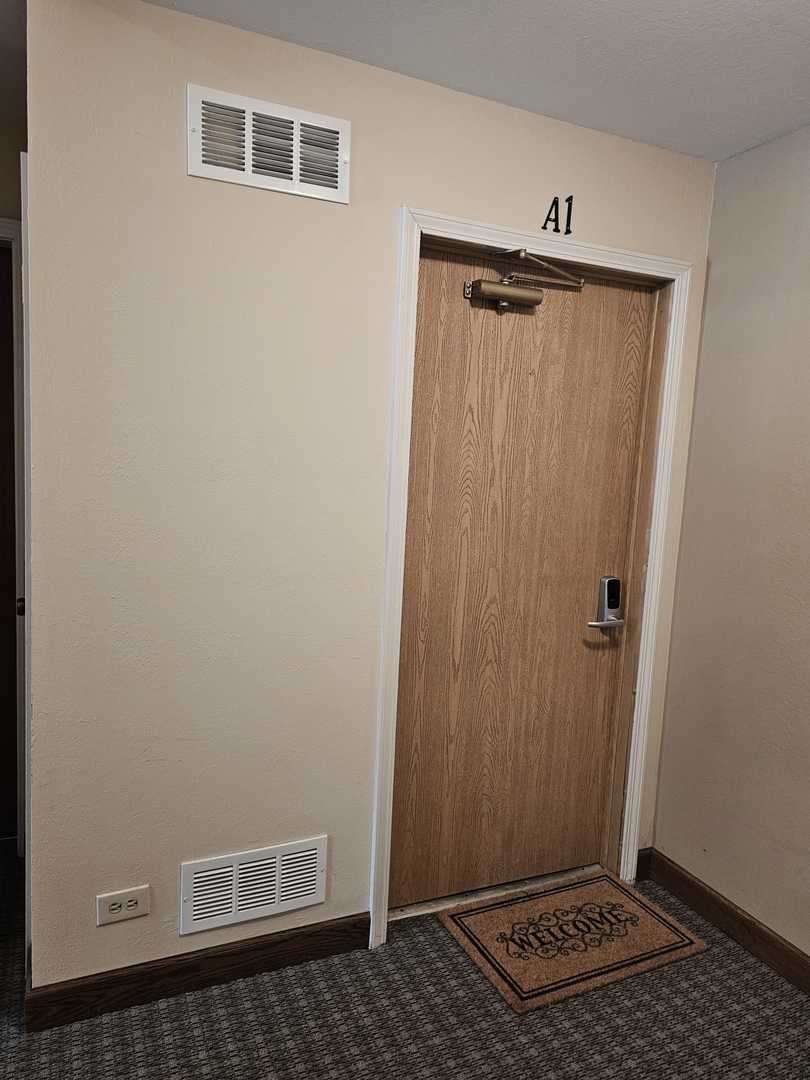 748 Sterling Court #A1, Bartlett, IL 60103