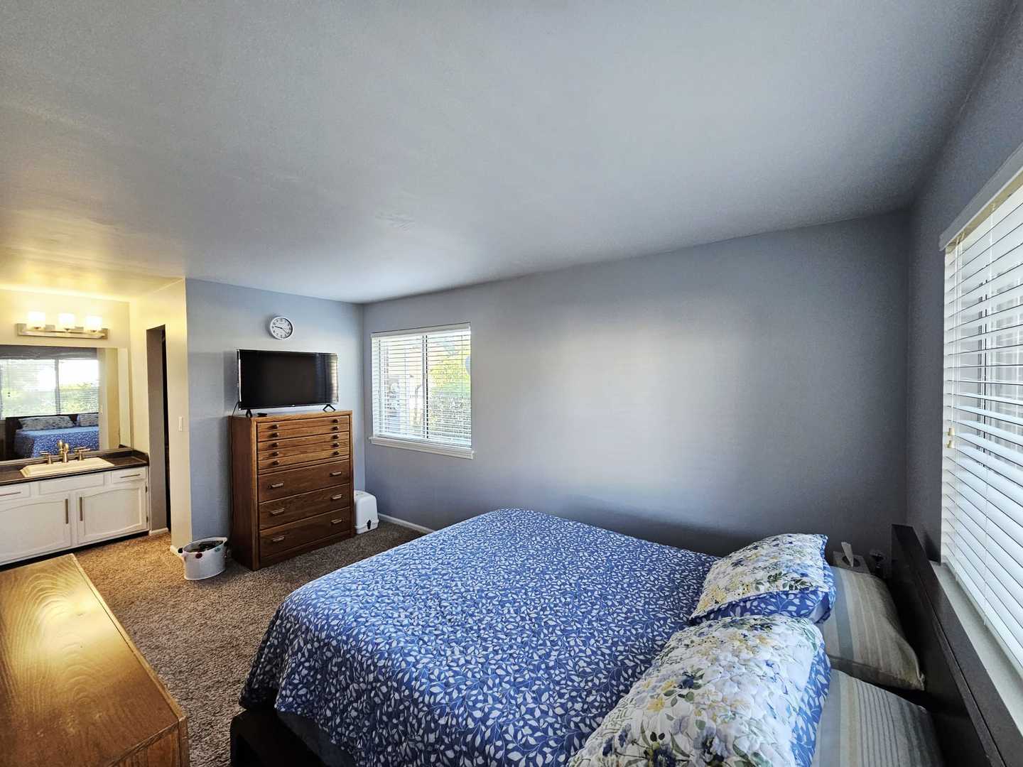 748 Sterling Court #A1, Bartlett, IL 60103