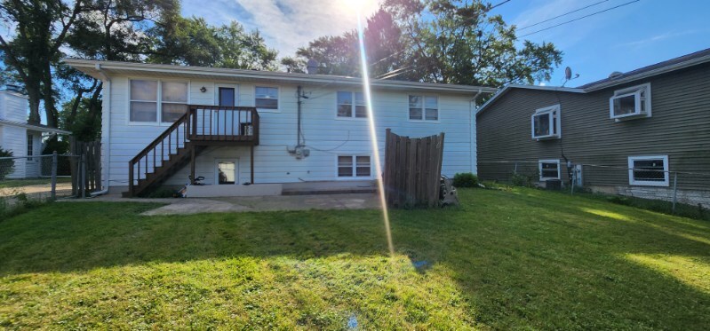 33276 N Sunset Avenue, Grayslake, IL 60030