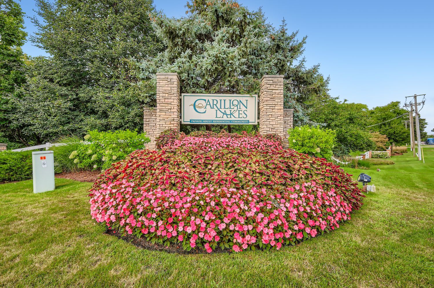 21208 Montclare Lake Drive, Crest Hill, IL 60403