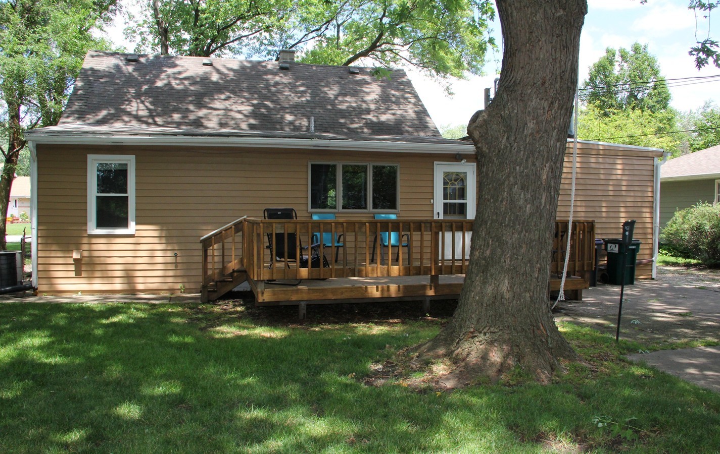 121 68th Street, Darien, IL 60561