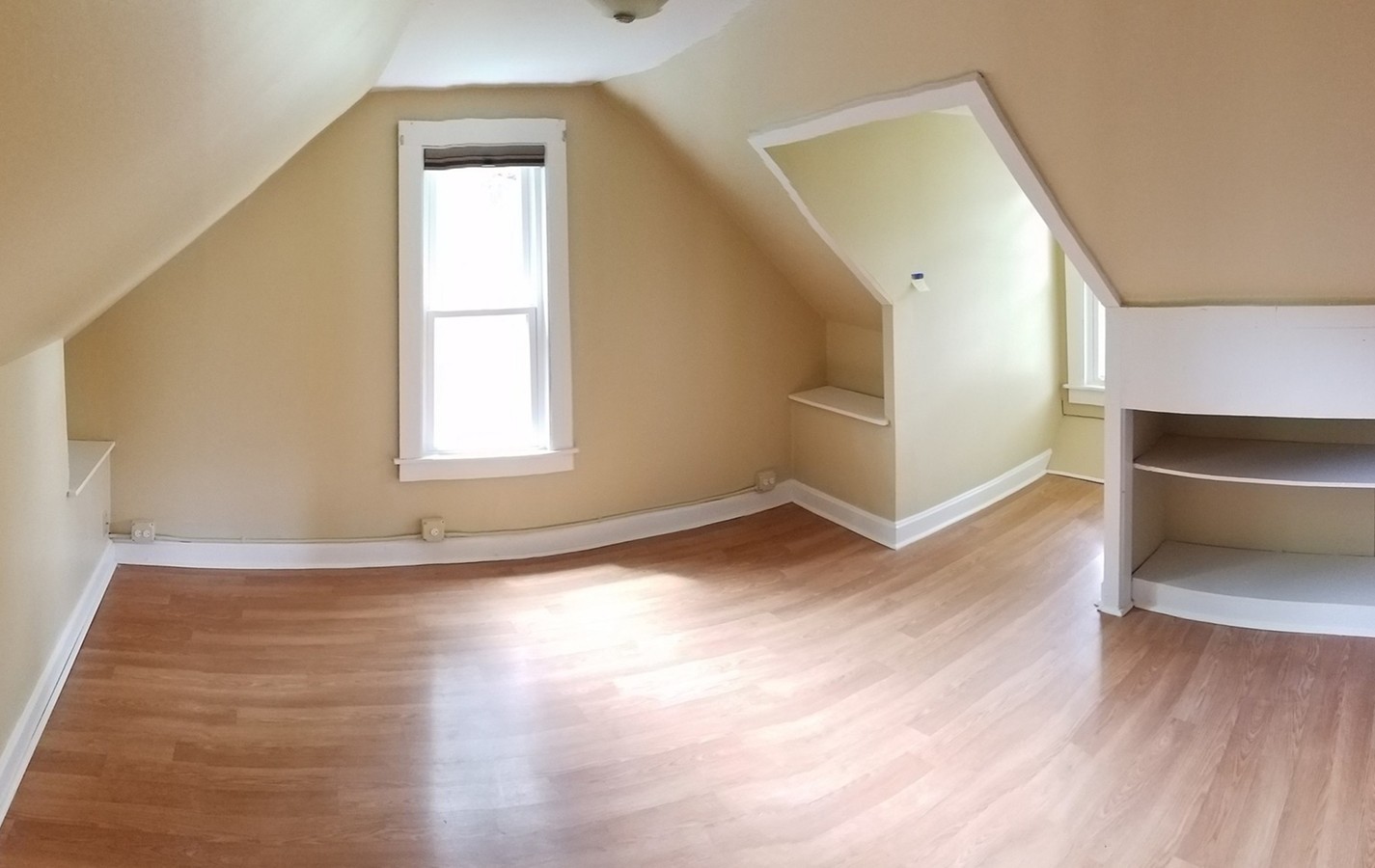 121 68th Street, Darien, IL 60561