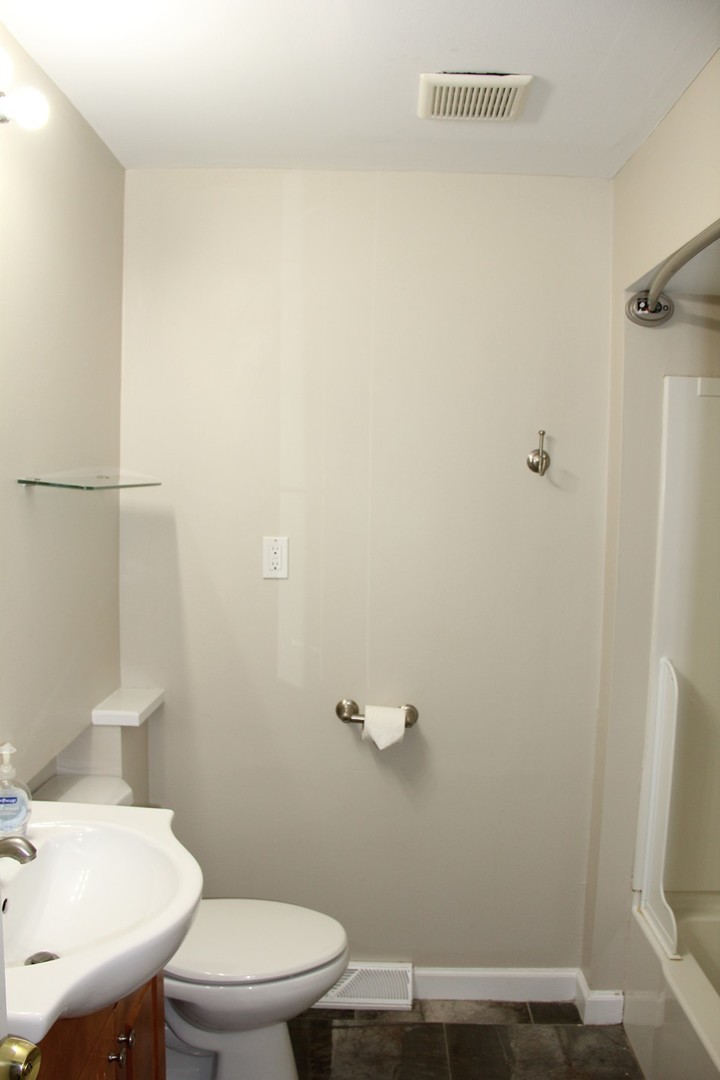 121 68th Street, Darien, IL 60561