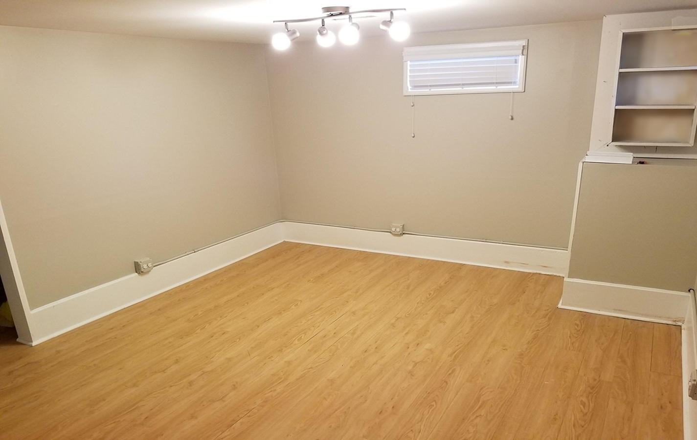 121 68th Street, Darien, IL 60561