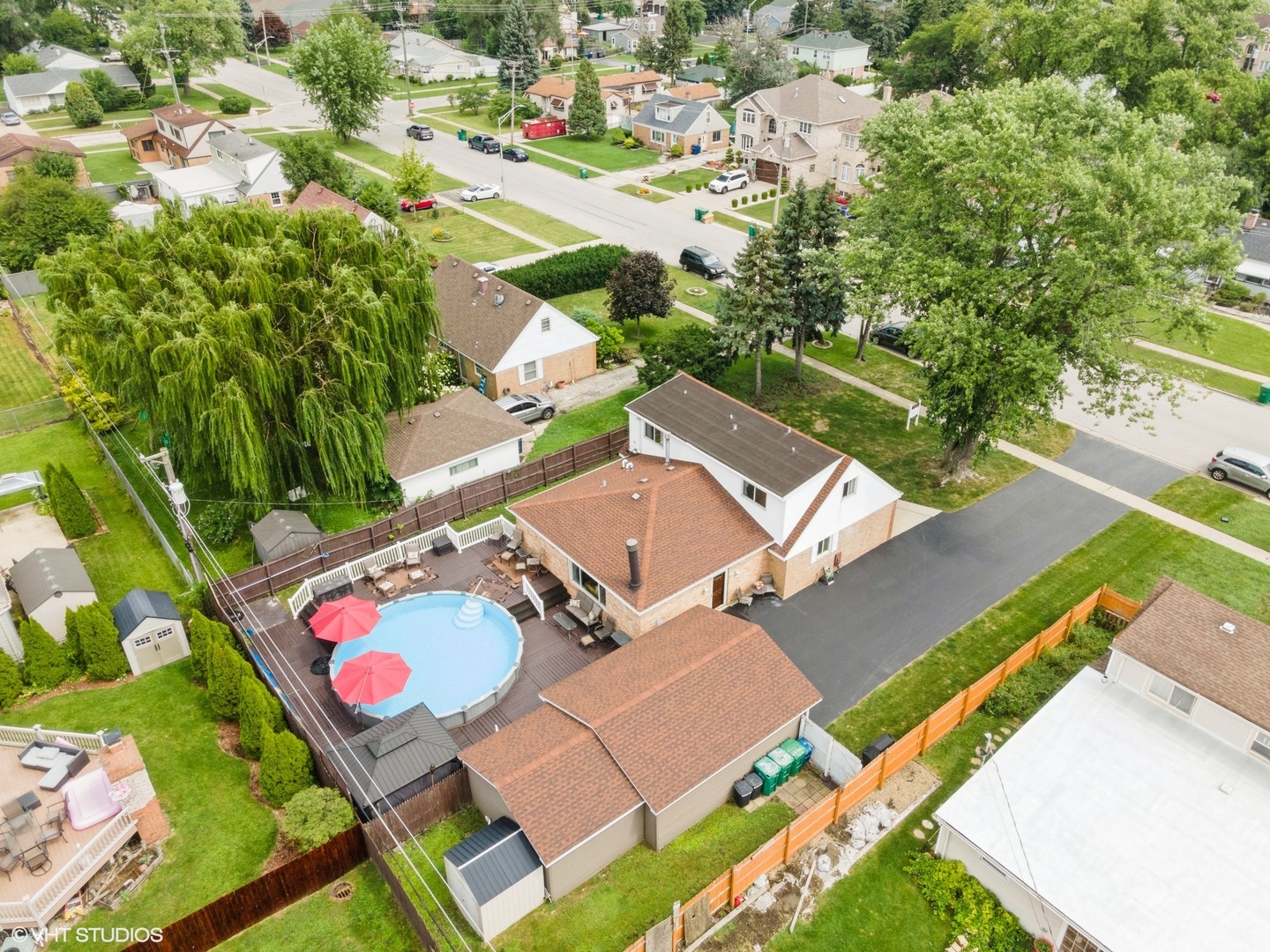 8132 Oak Park Avenue, Burbank, IL 60459
