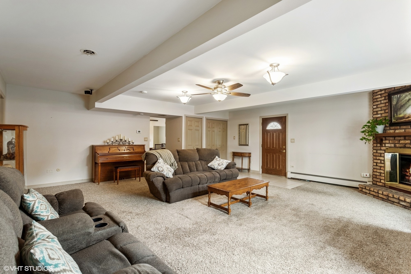 8132 Oak Park Avenue, Burbank, IL 60459