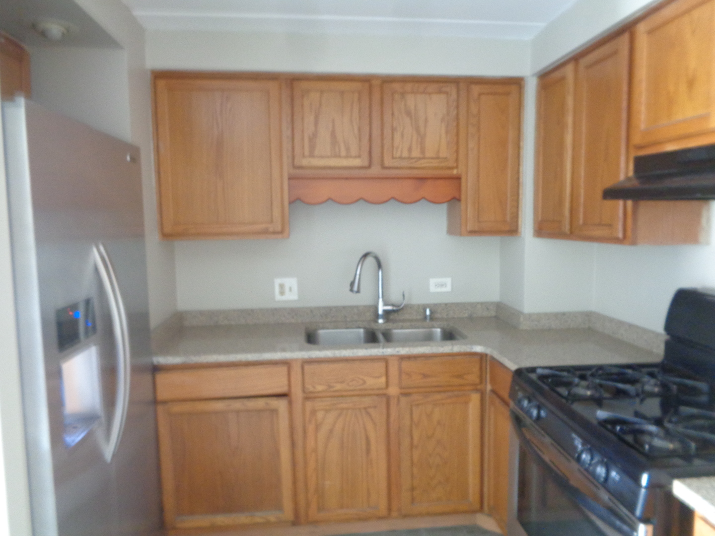 10805 S LLOYD Drive #8, Worth, IL 60482