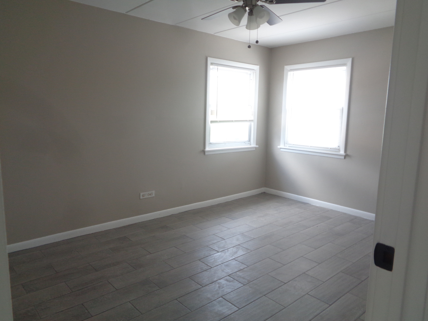10805 S LLOYD Drive #8, Worth, IL 60482