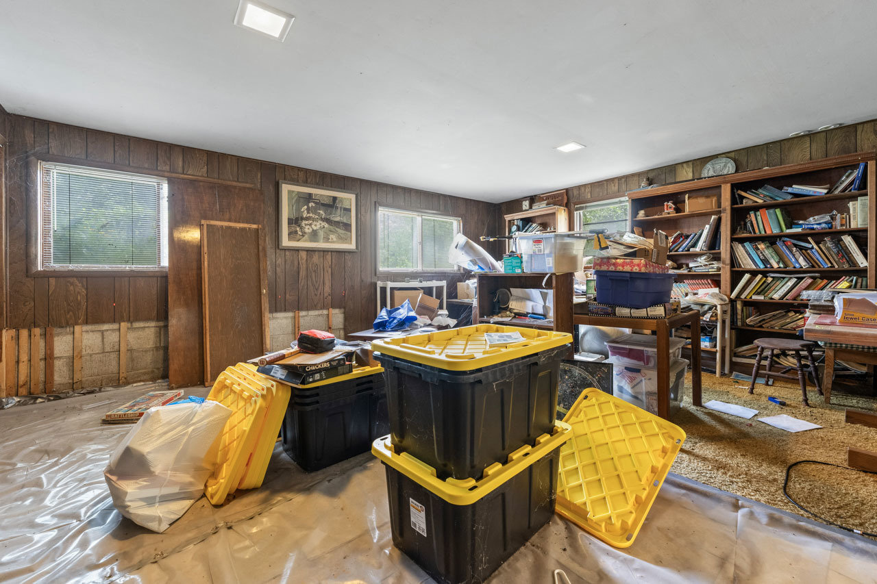 2257 Shannondale Drive, Green Oaks, IL 60048