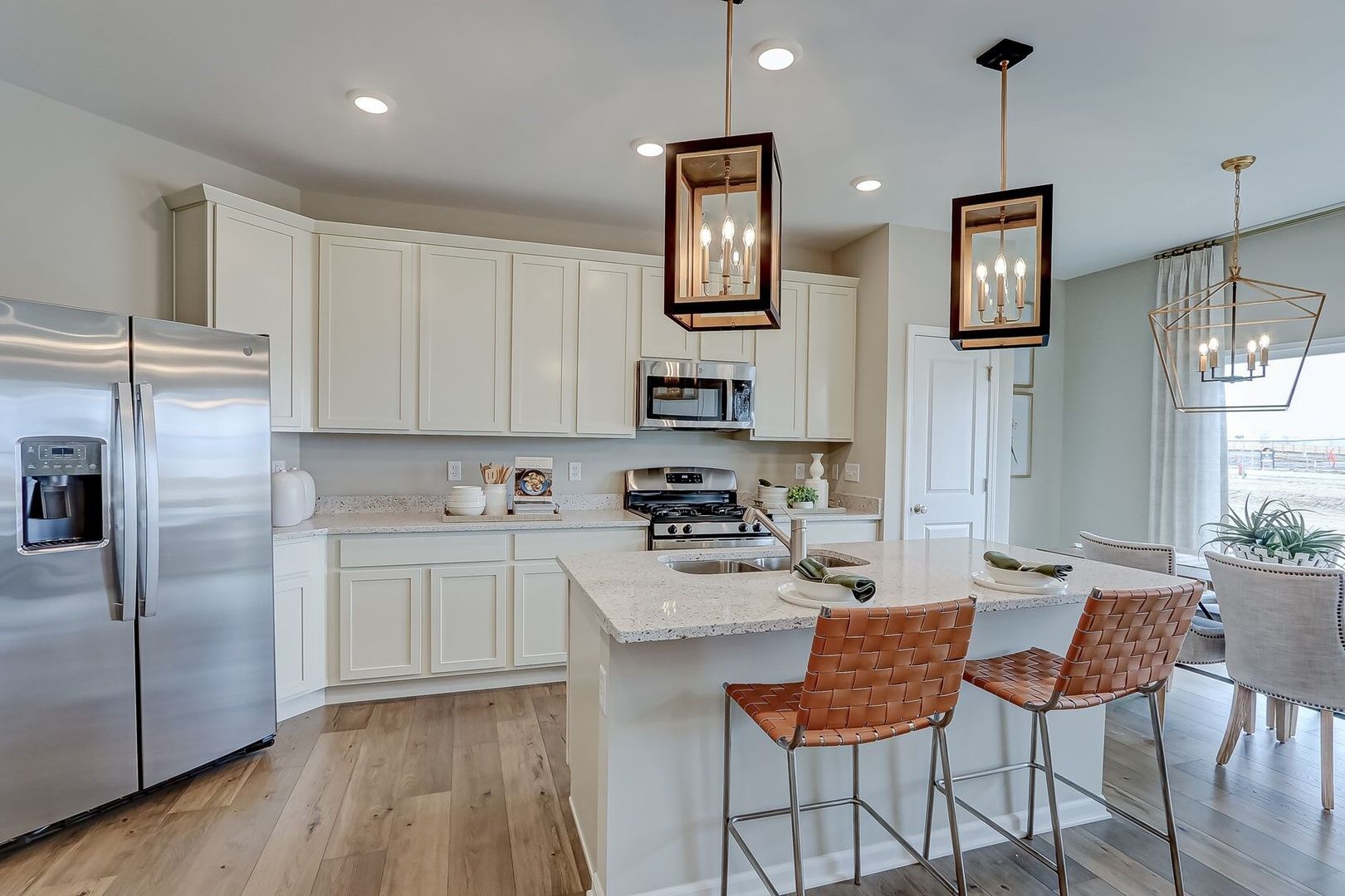 424 Collingwood Road, South Elgin, IL 60177