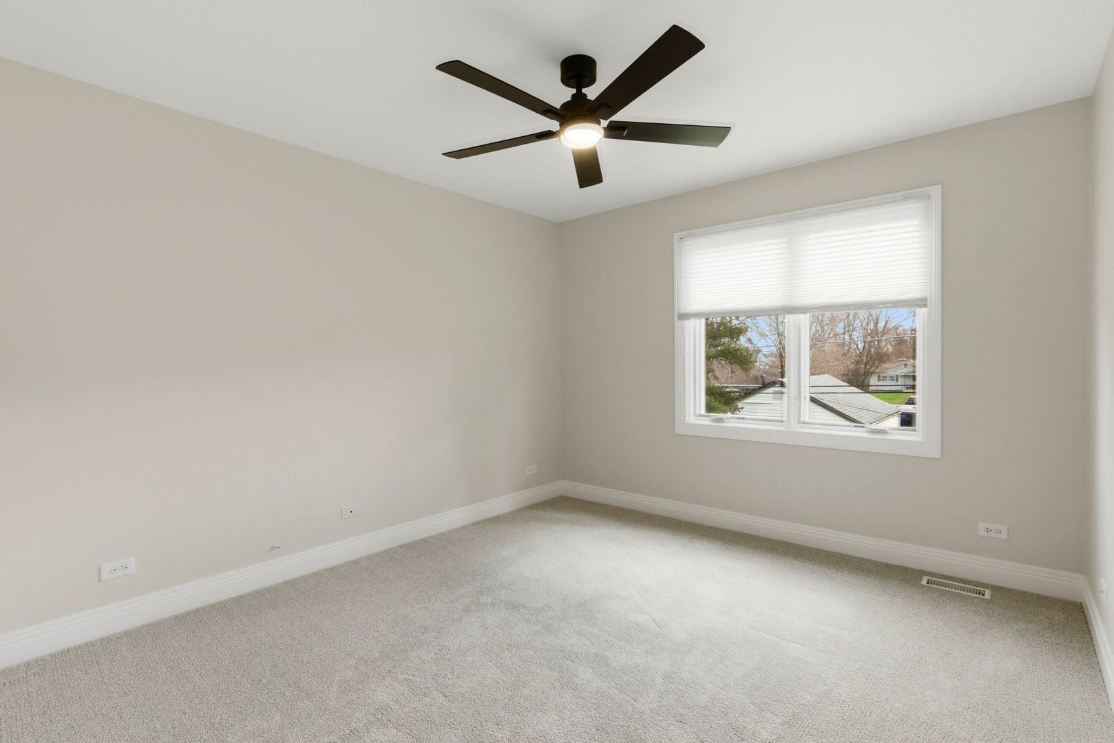 1415 S Addison Avenue, Lombard, IL 60148