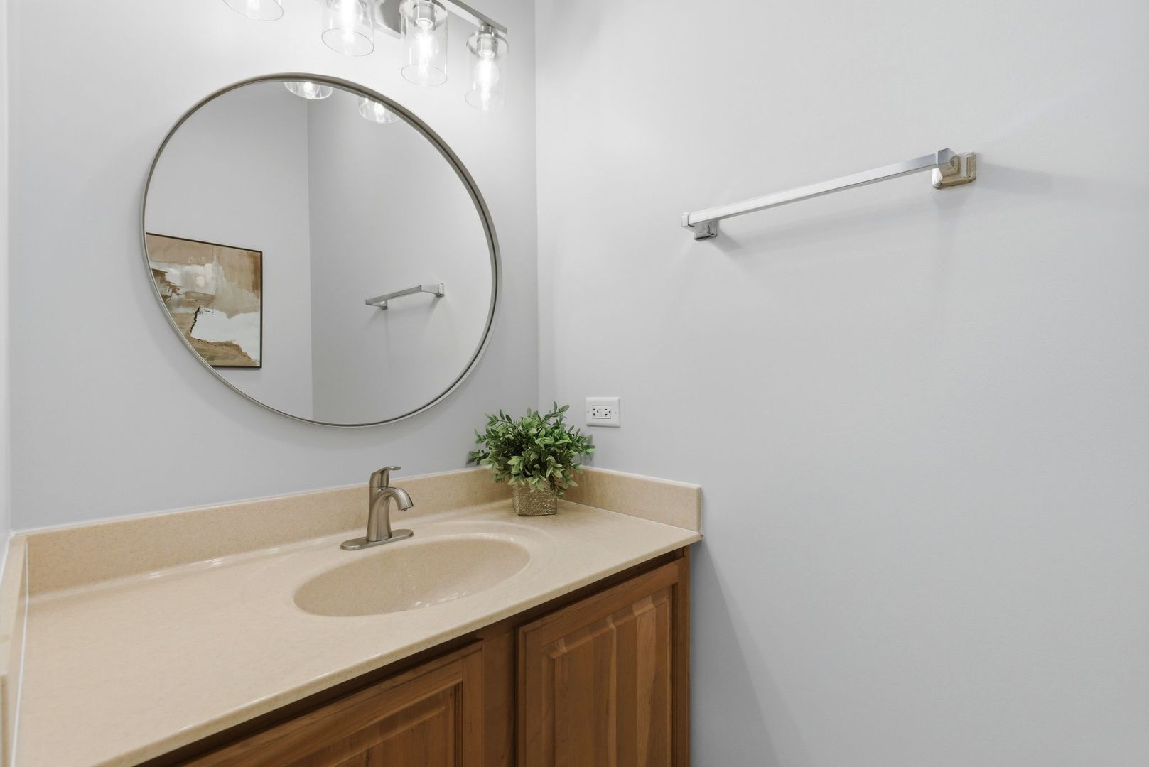 1415 S Addison Avenue, Lombard, IL 60148