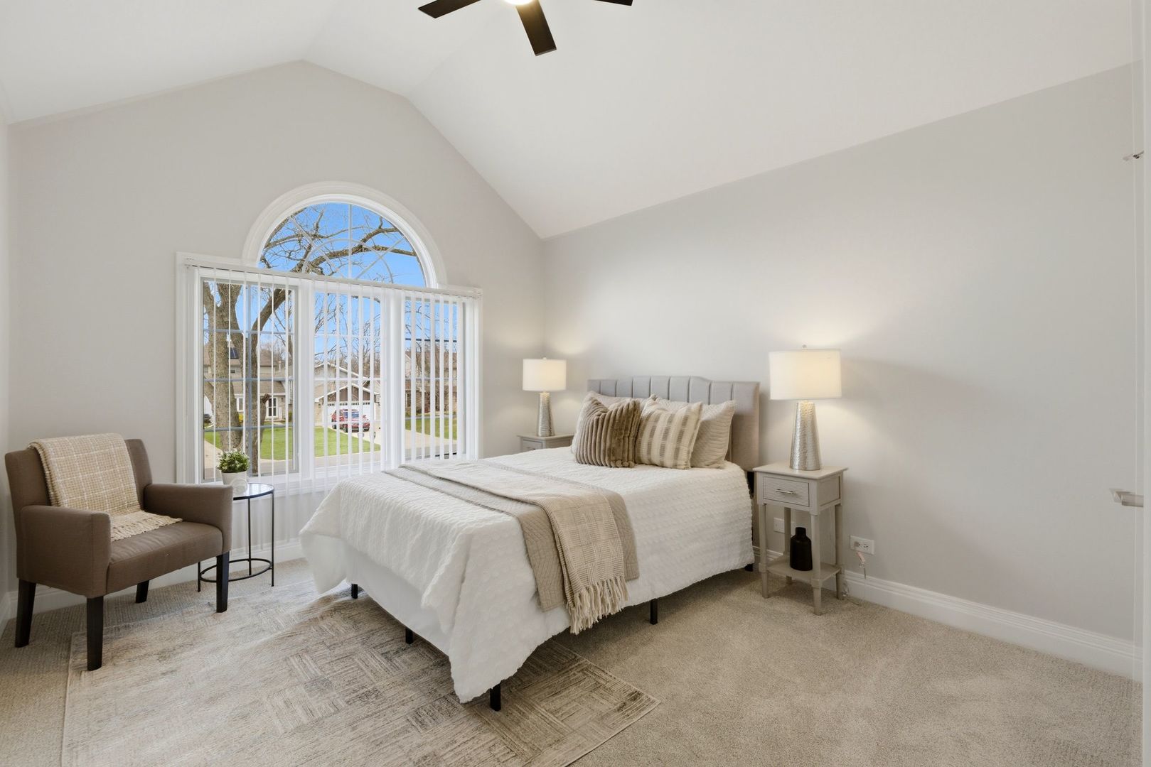 1415 S Addison Avenue, Lombard, IL 60148