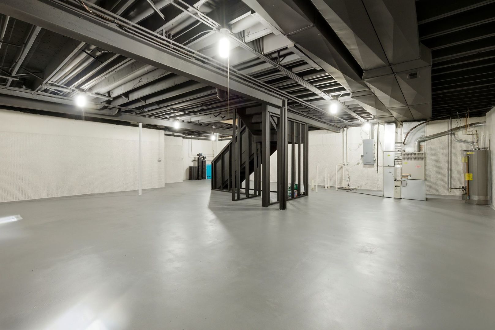 1415 S Addison Avenue, Lombard, IL 60148