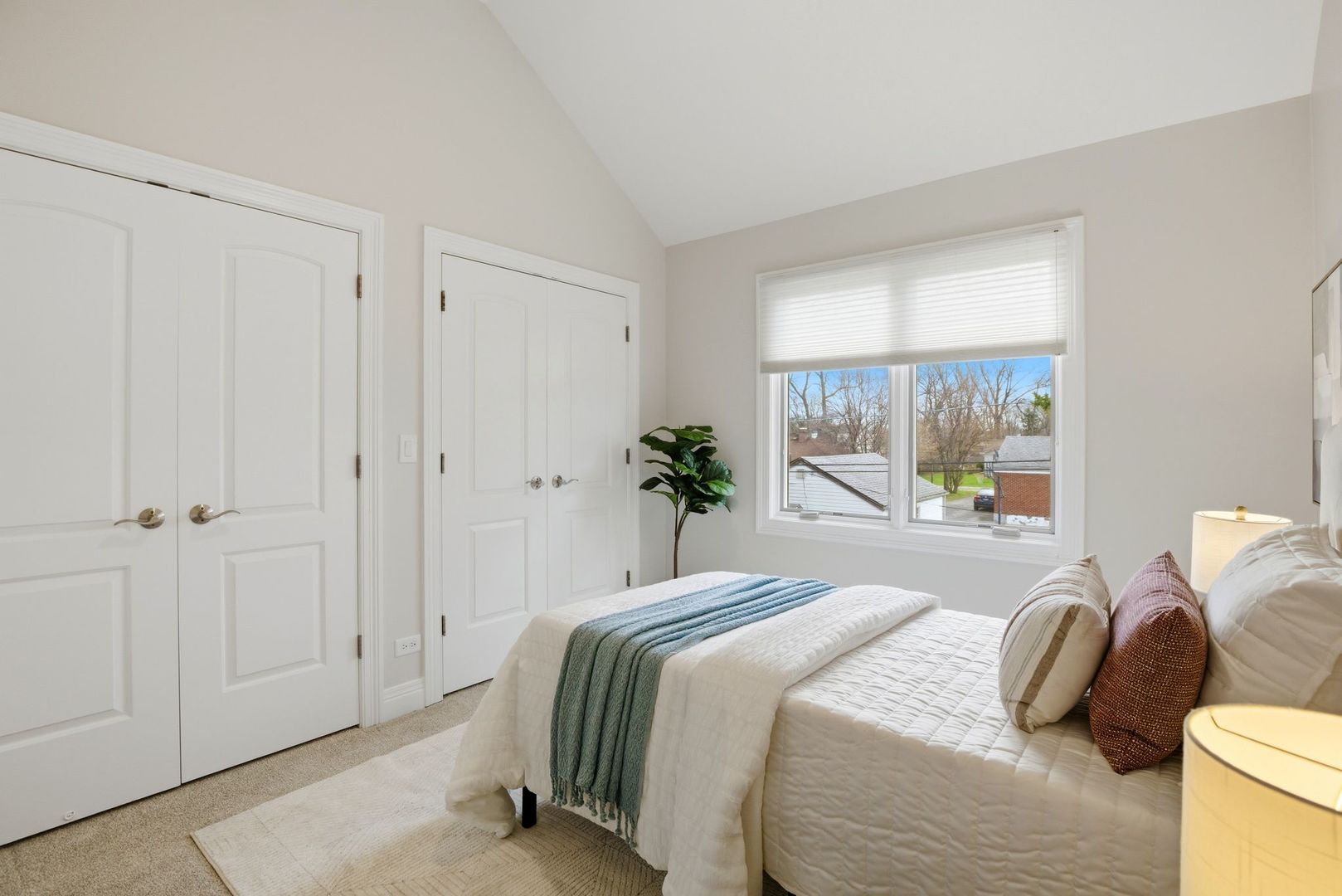 1415 S Addison Avenue, Lombard, IL 60148