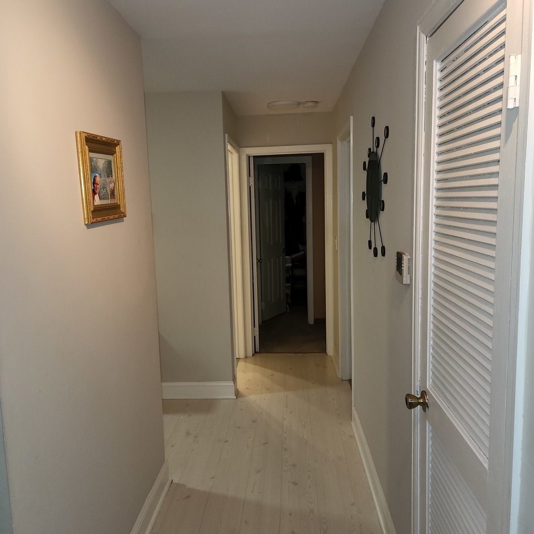 5300 Carriageway Drive #206, Rolling Meadows, IL 60008