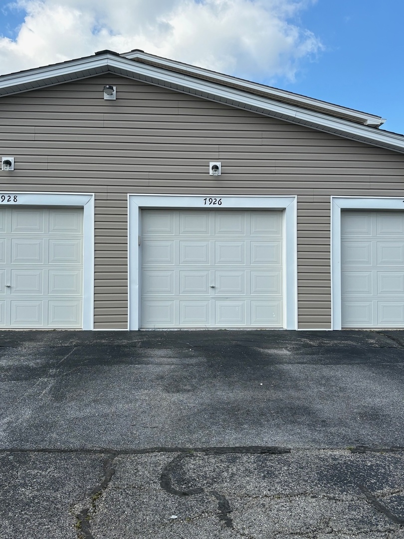 7926 164th Place #7926, Tinley Park, IL 60477
