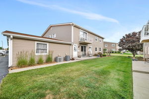 7926 164th Place #7926, Tinley Park, IL 60477