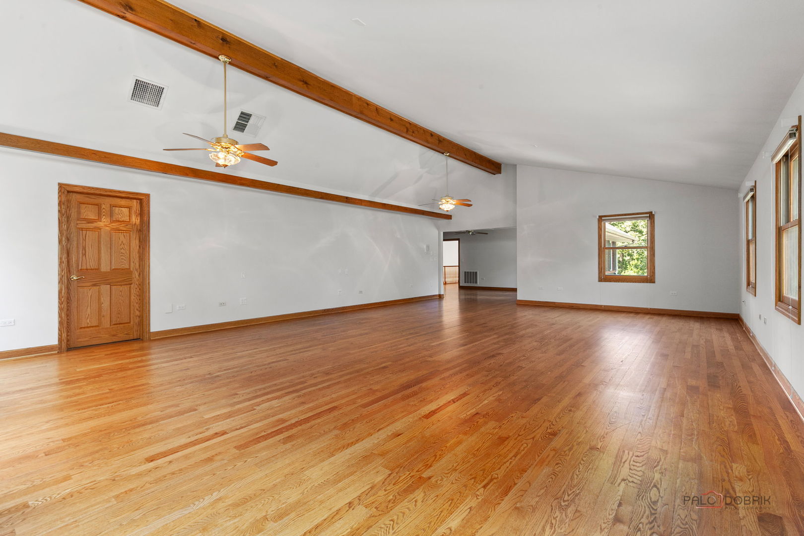 28232 N Gilmer Road, Mundelein, IL 60060