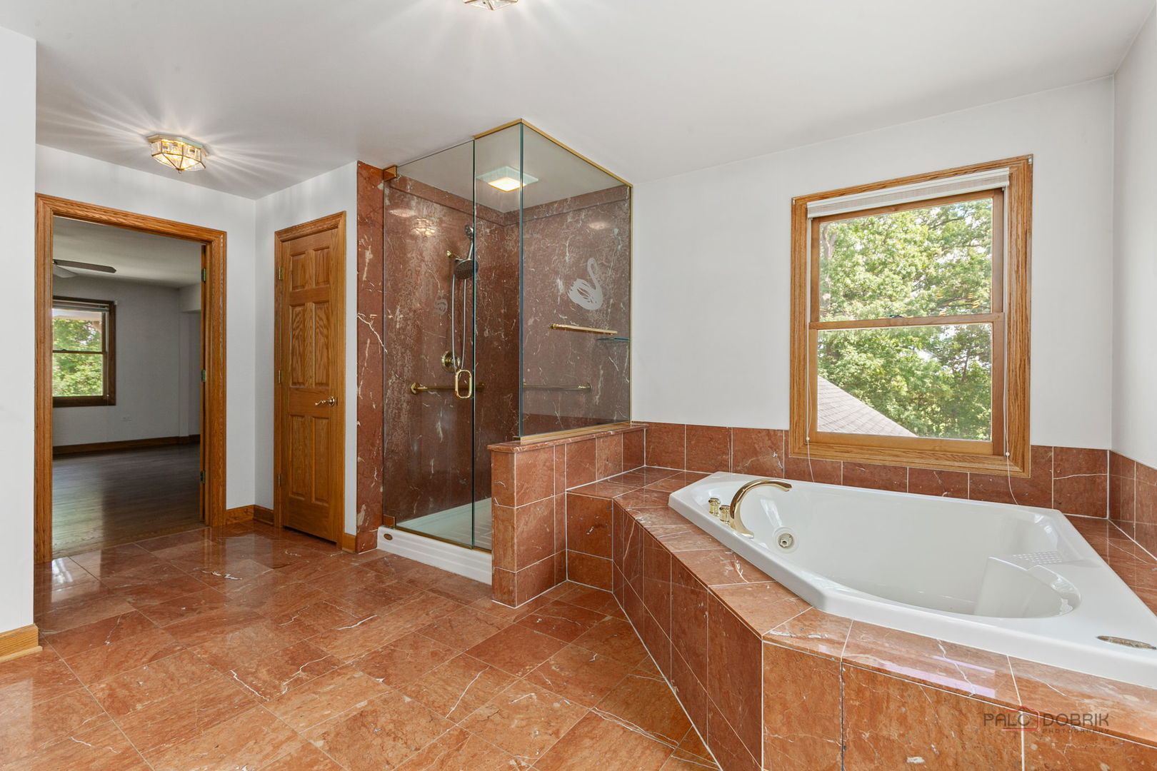 28232 N Gilmer Road, Mundelein, IL 60060