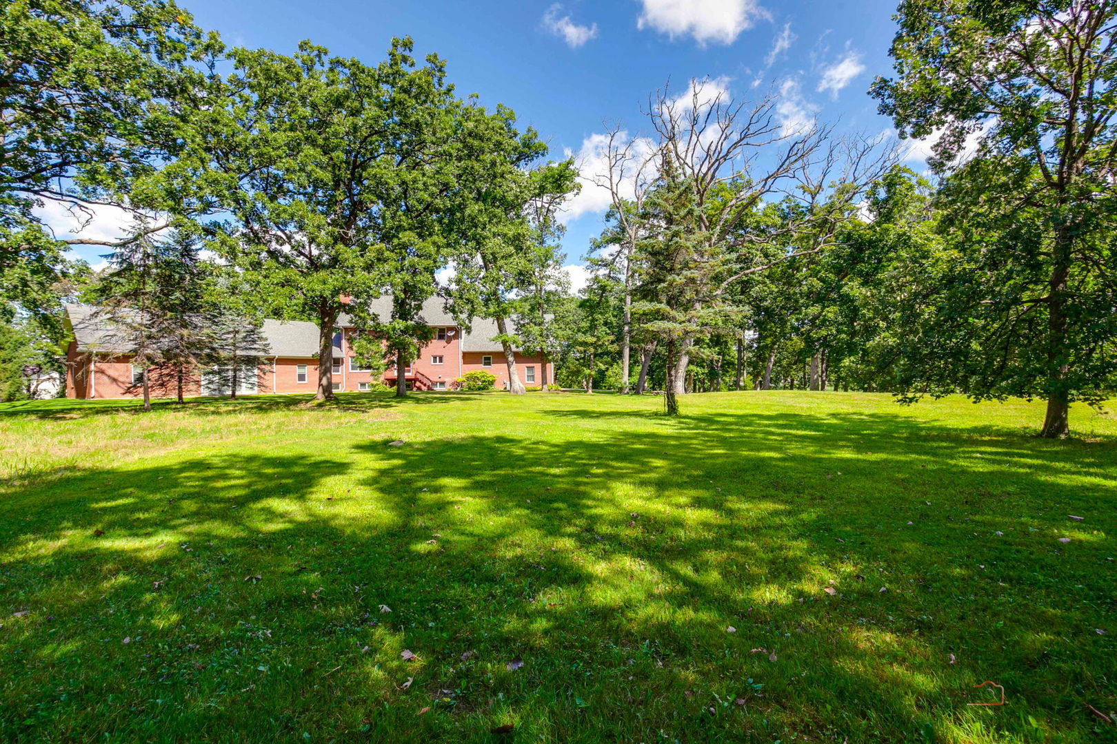 28232 N Gilmer Road, Mundelein, IL 60060