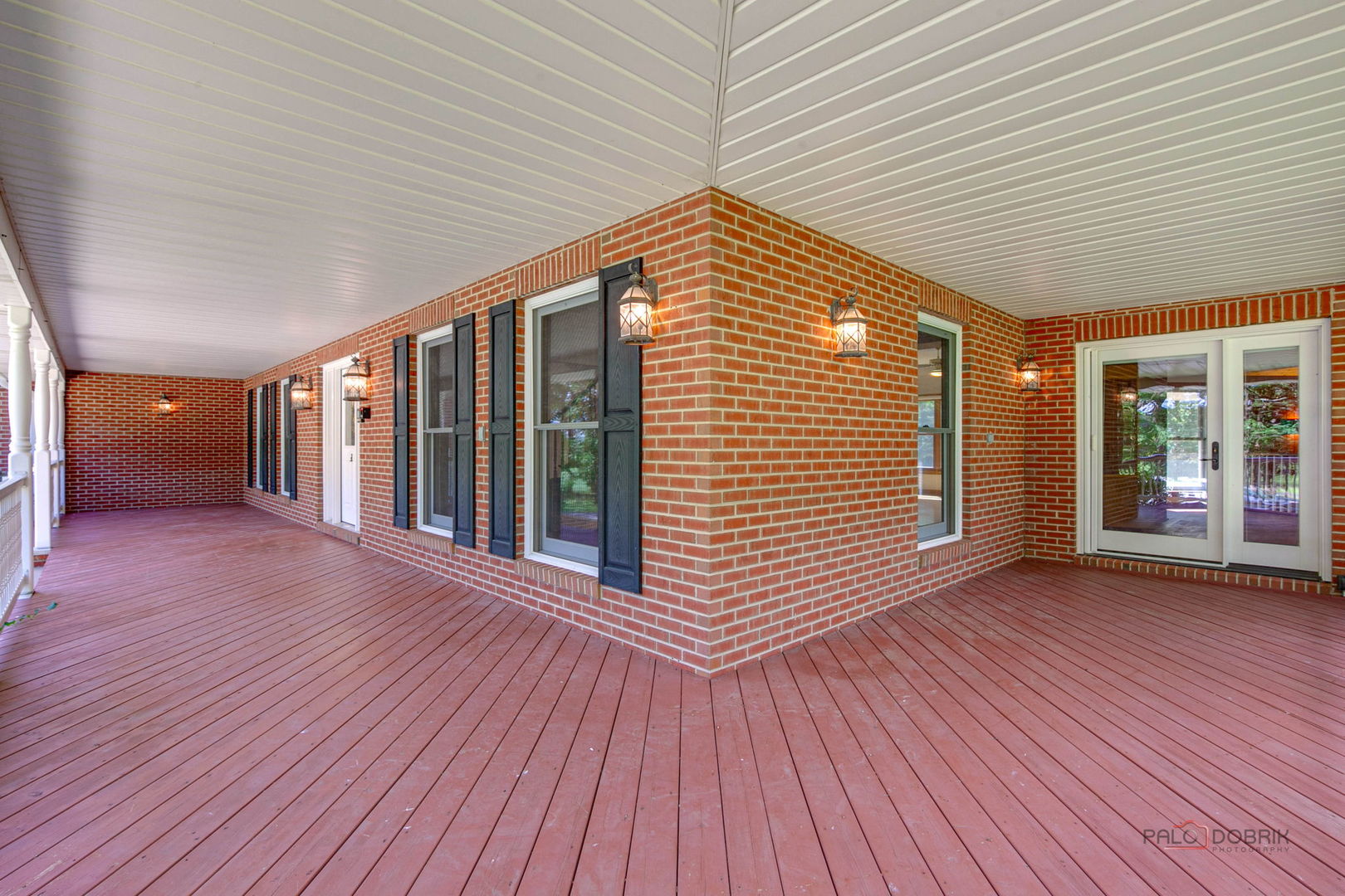 28232 N Gilmer Road, Mundelein, IL 60060