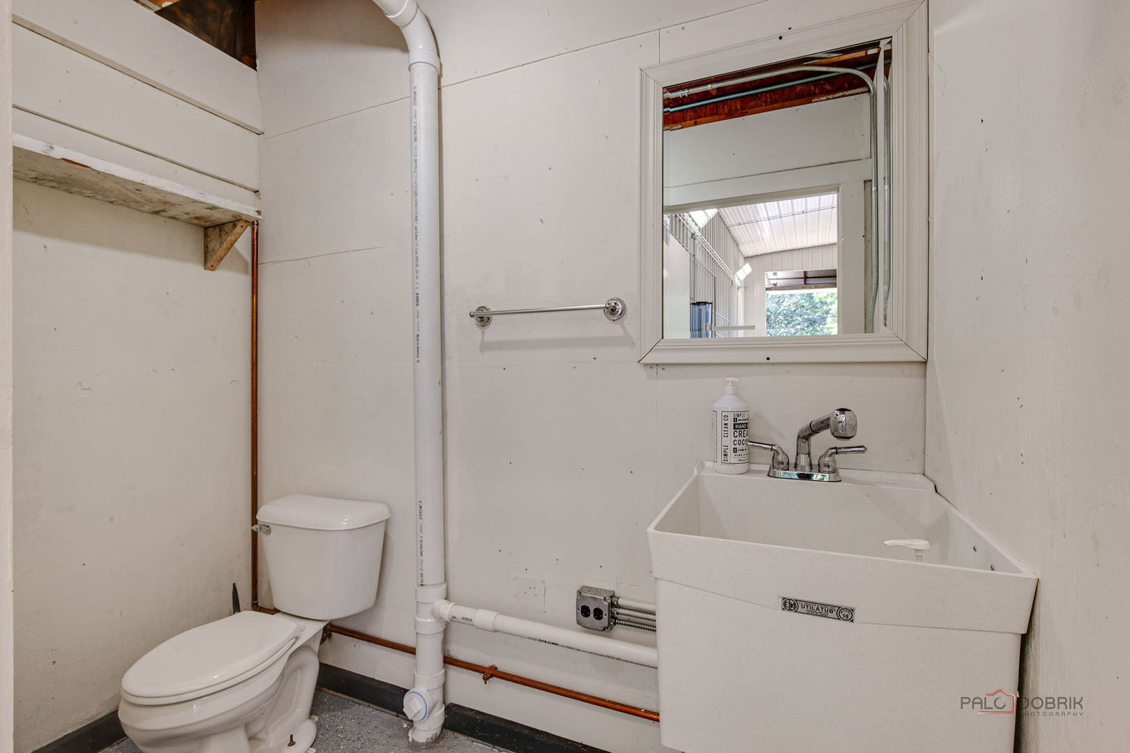 28232 N Gilmer Road, Mundelein, IL 60060