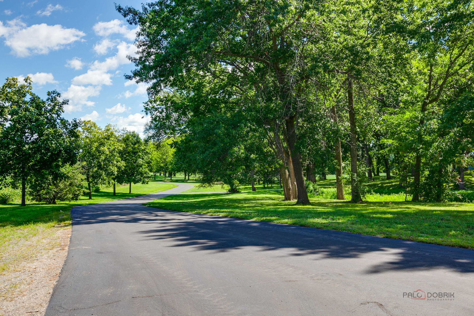 28232 N Gilmer Road, Mundelein, IL 60060