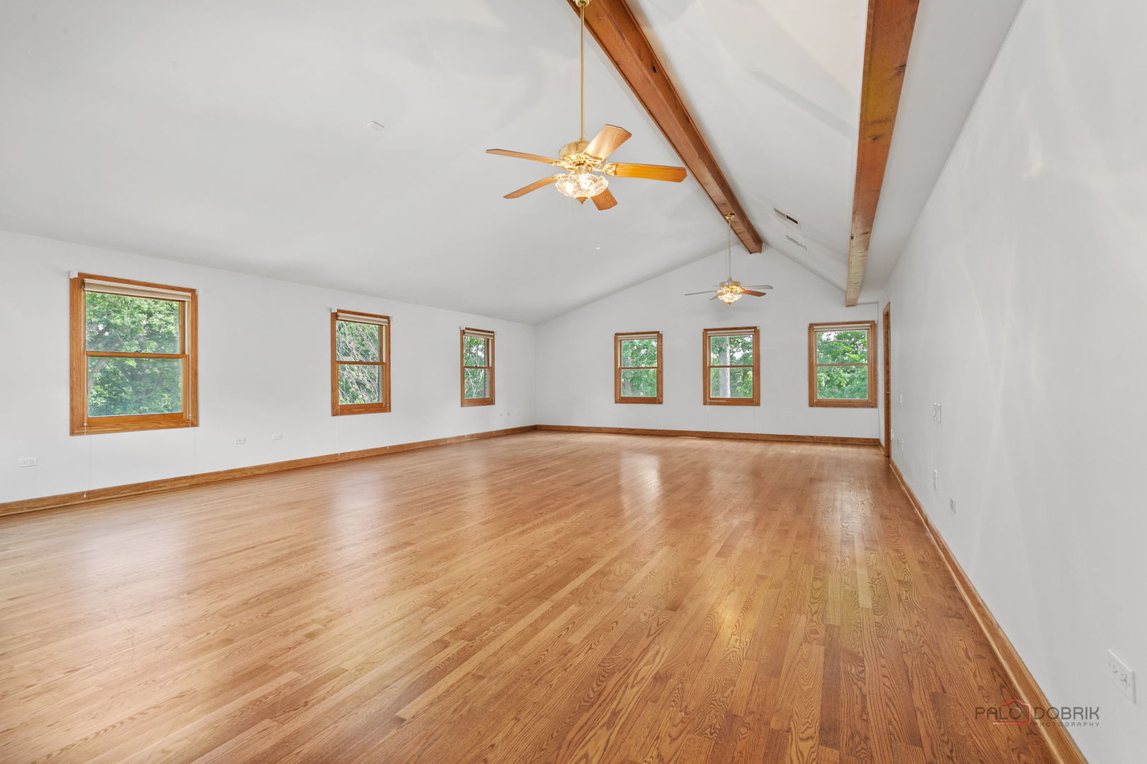 28232 N Gilmer Road, Mundelein, IL 60060