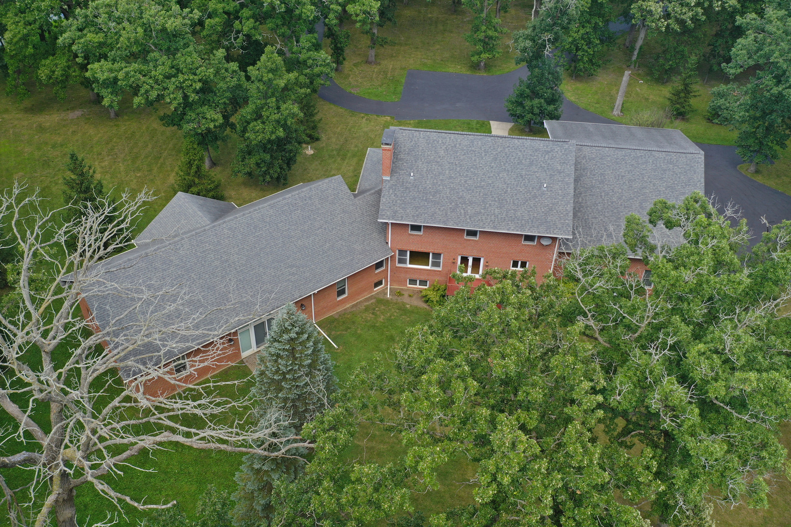 28232 N Gilmer Road, Mundelein, IL 60060