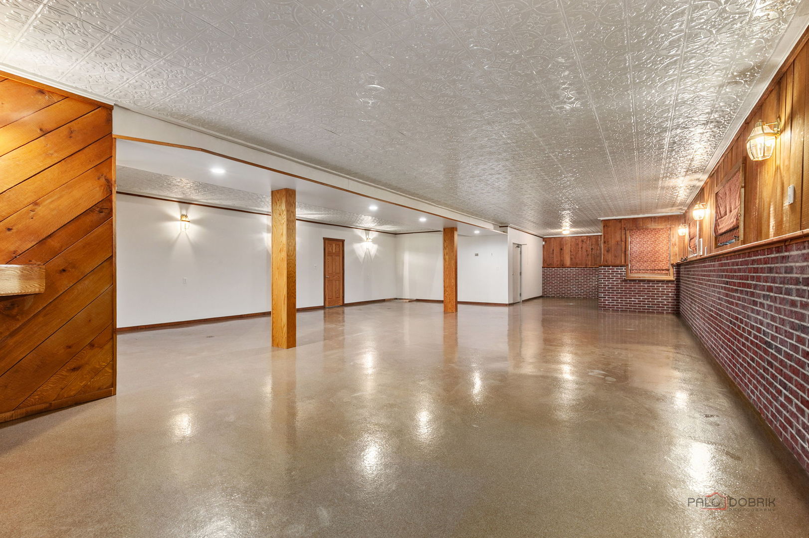 28232 N Gilmer Road, Mundelein, IL 60060