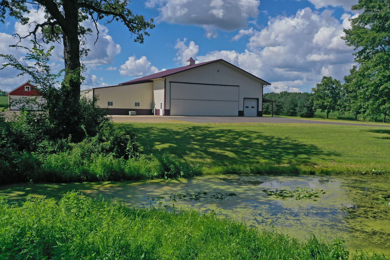 28232 N Gilmer Road, Mundelein, IL 60060