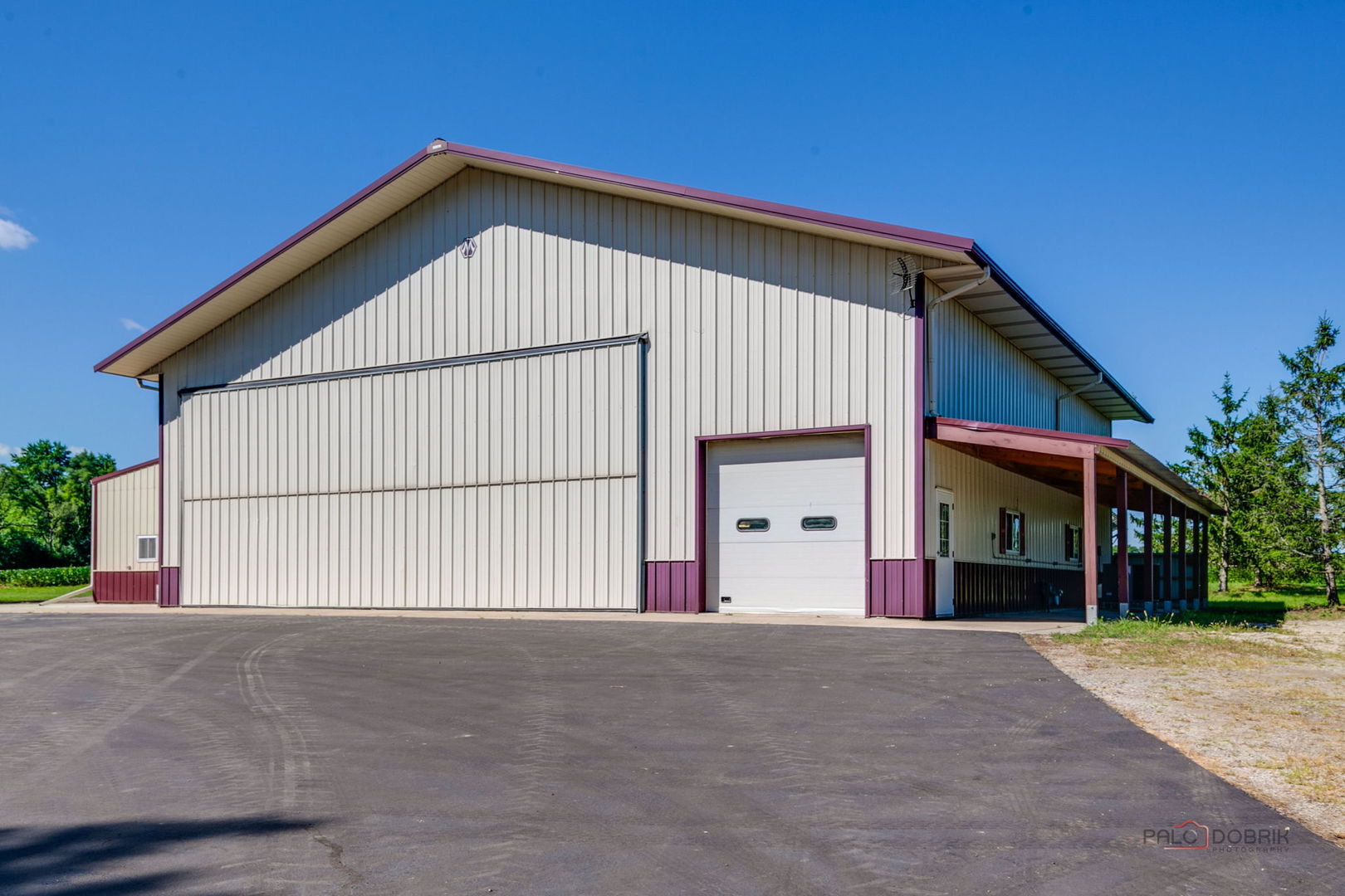 28232 N Gilmer Road, Mundelein, IL 60060