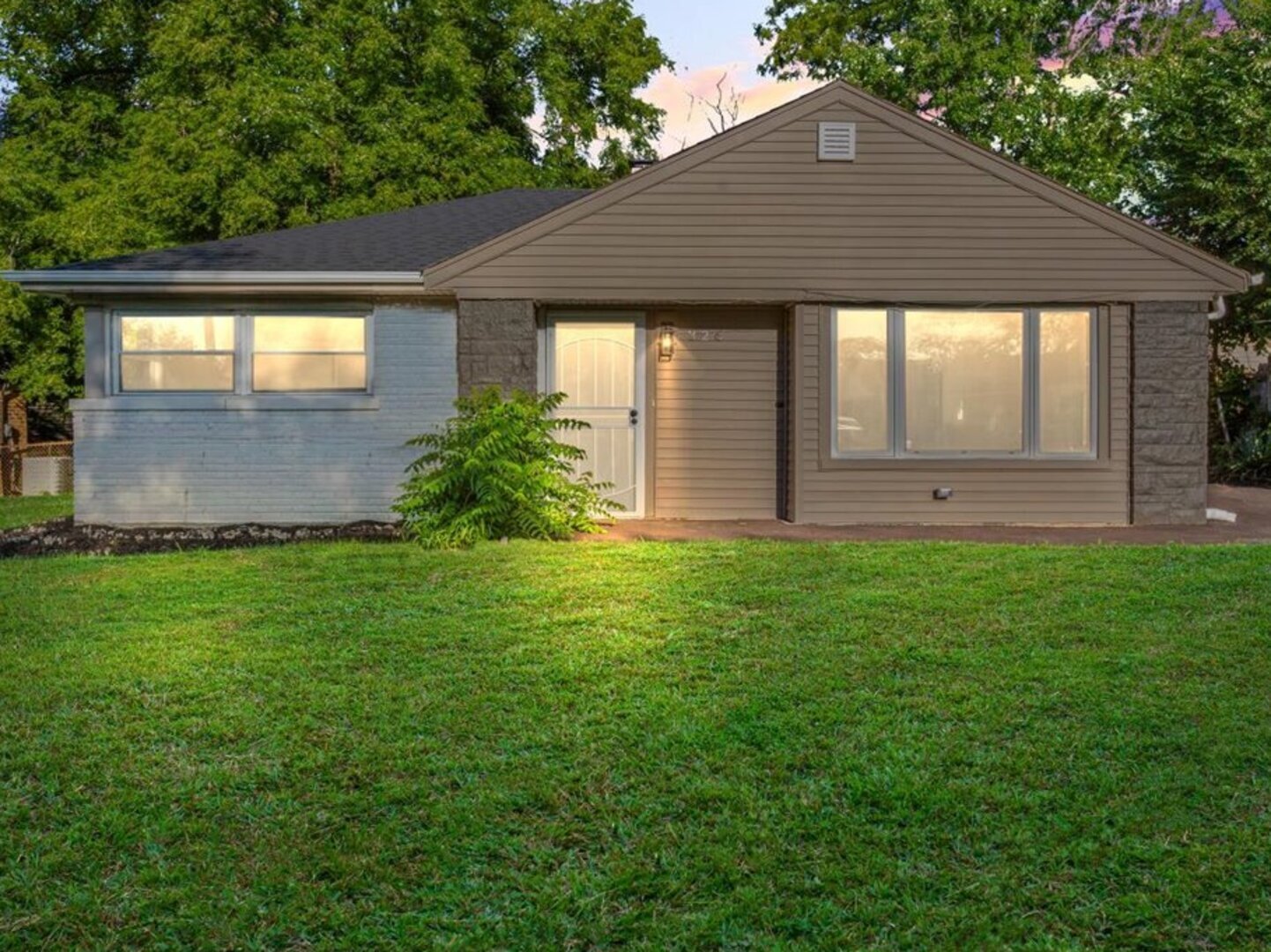 326 Nassau Street, Park Forest, IL 60466