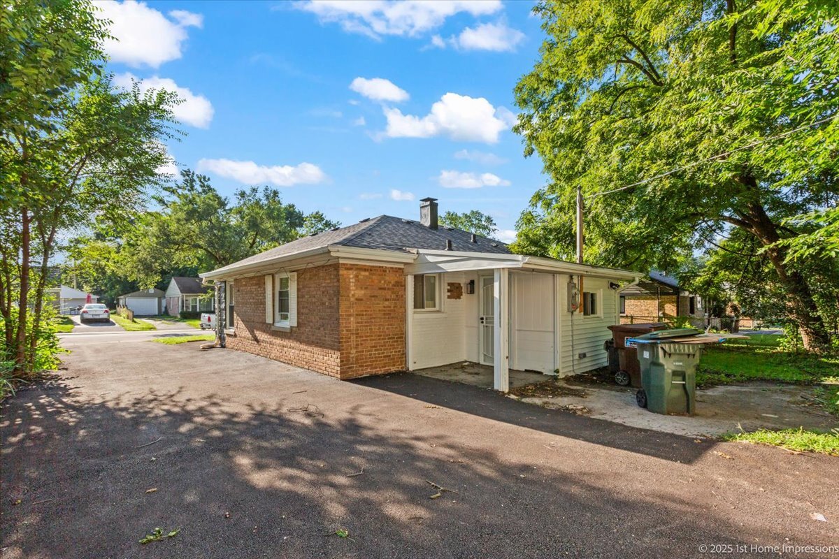 326 Nassau Street, Park Forest, IL 60466