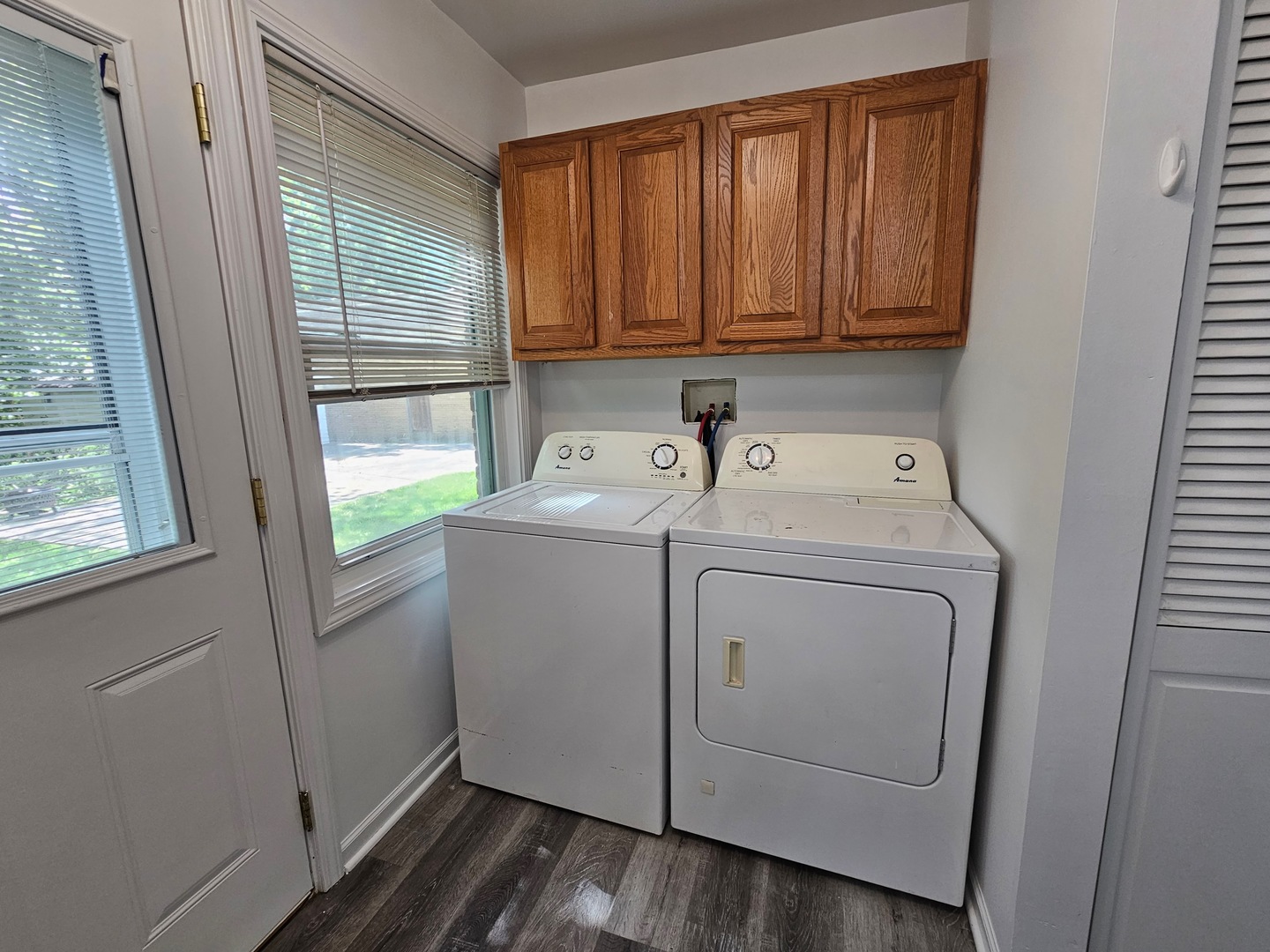 717 E Hawley Street, Mundelein, IL 60060